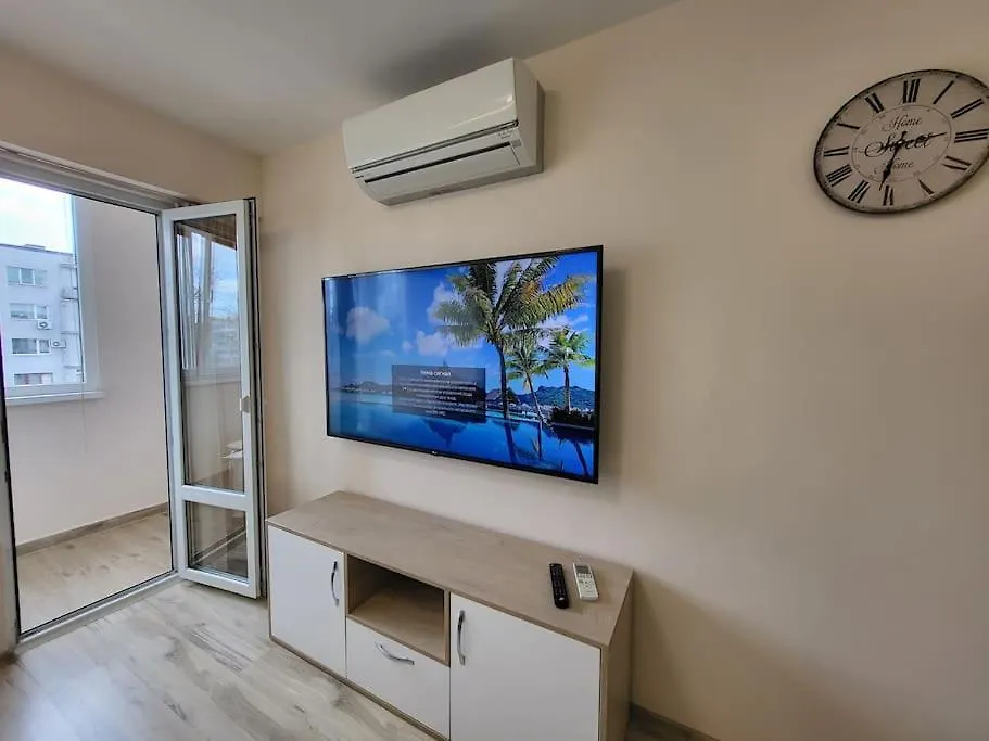 Bright City Apartment Varna